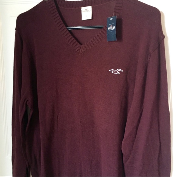 Hollister Other - HOLLISTER -maroon men’s V-neck sweater